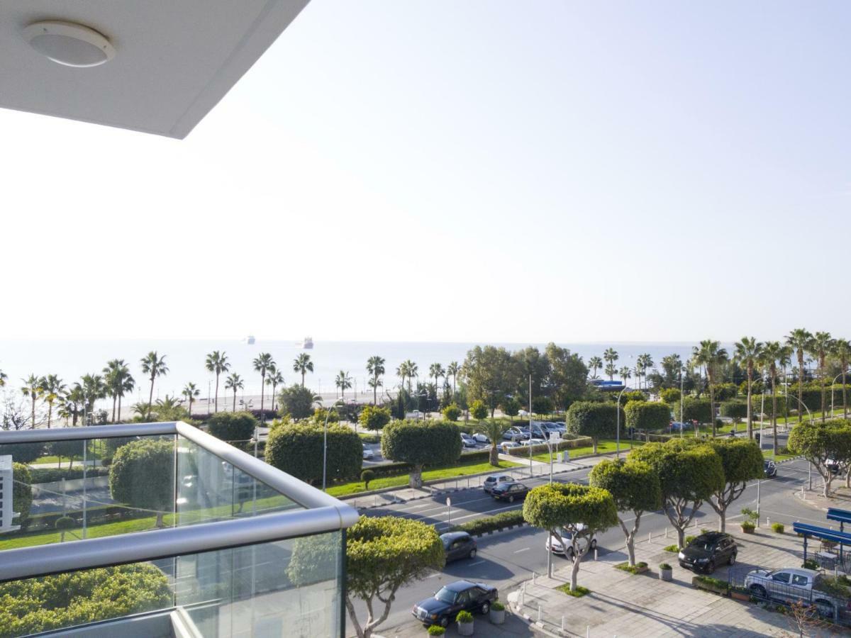 City Pearl - Modern 2 Bed Sea View Apt In City Centre Limassol Exterior foto